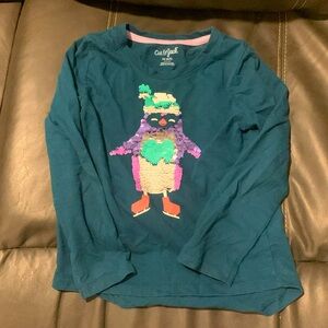 Girls green long sleeved shirt